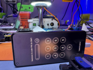 Démontage d'un OPPO Find X5 Pro pour intervention de récupération de données
